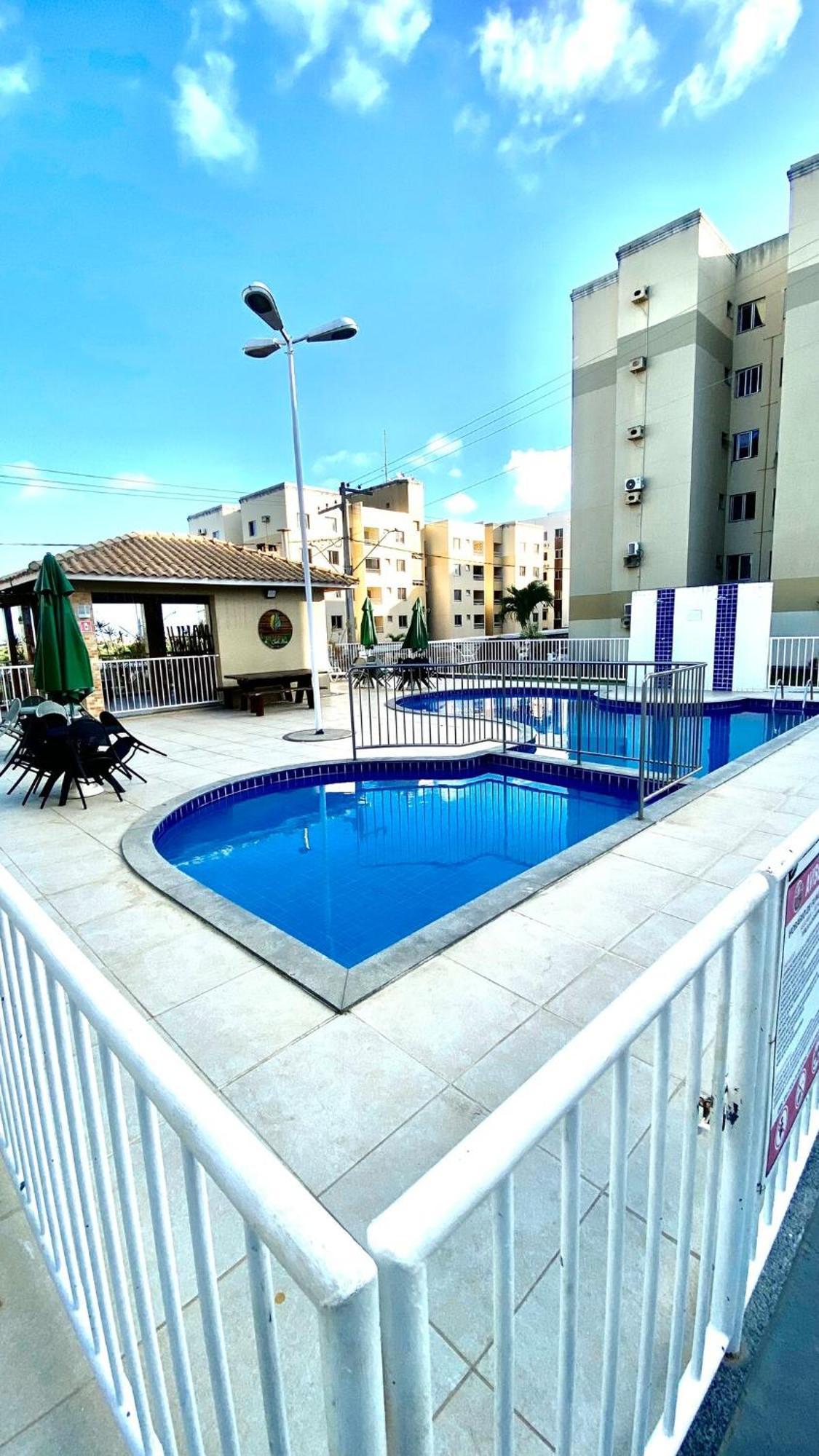Em Apartment *